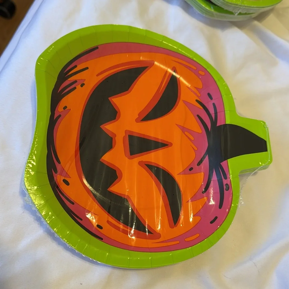 Pumpkin Halloween Disposable Plates Orange 8.6x8.5 20ct sealed, 3 packs